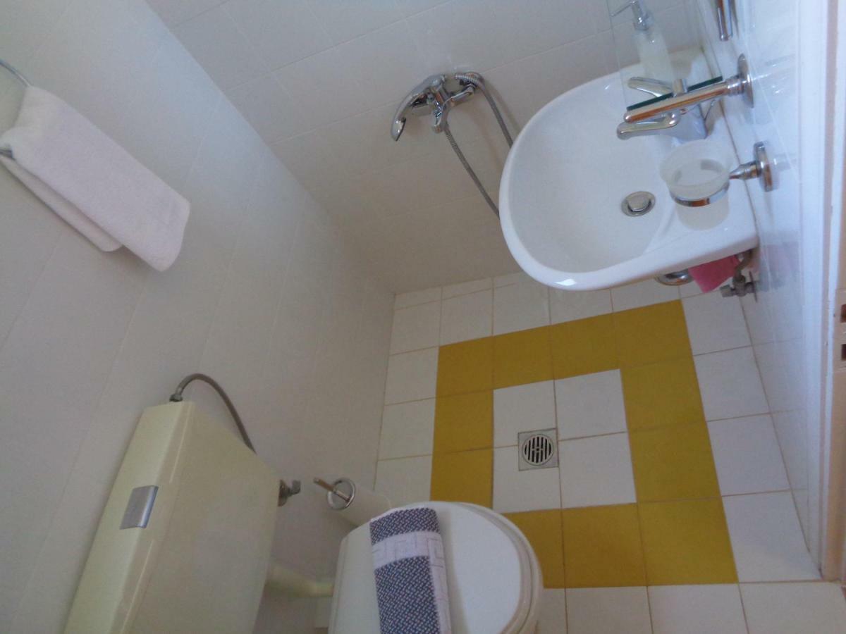 הוילה קרבומילוס Melissani House מראה חיצוני תמונה