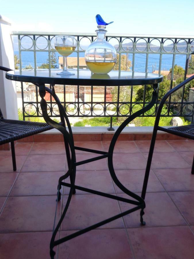 הוילה קרבומילוס Melissani House מראה חיצוני תמונה
